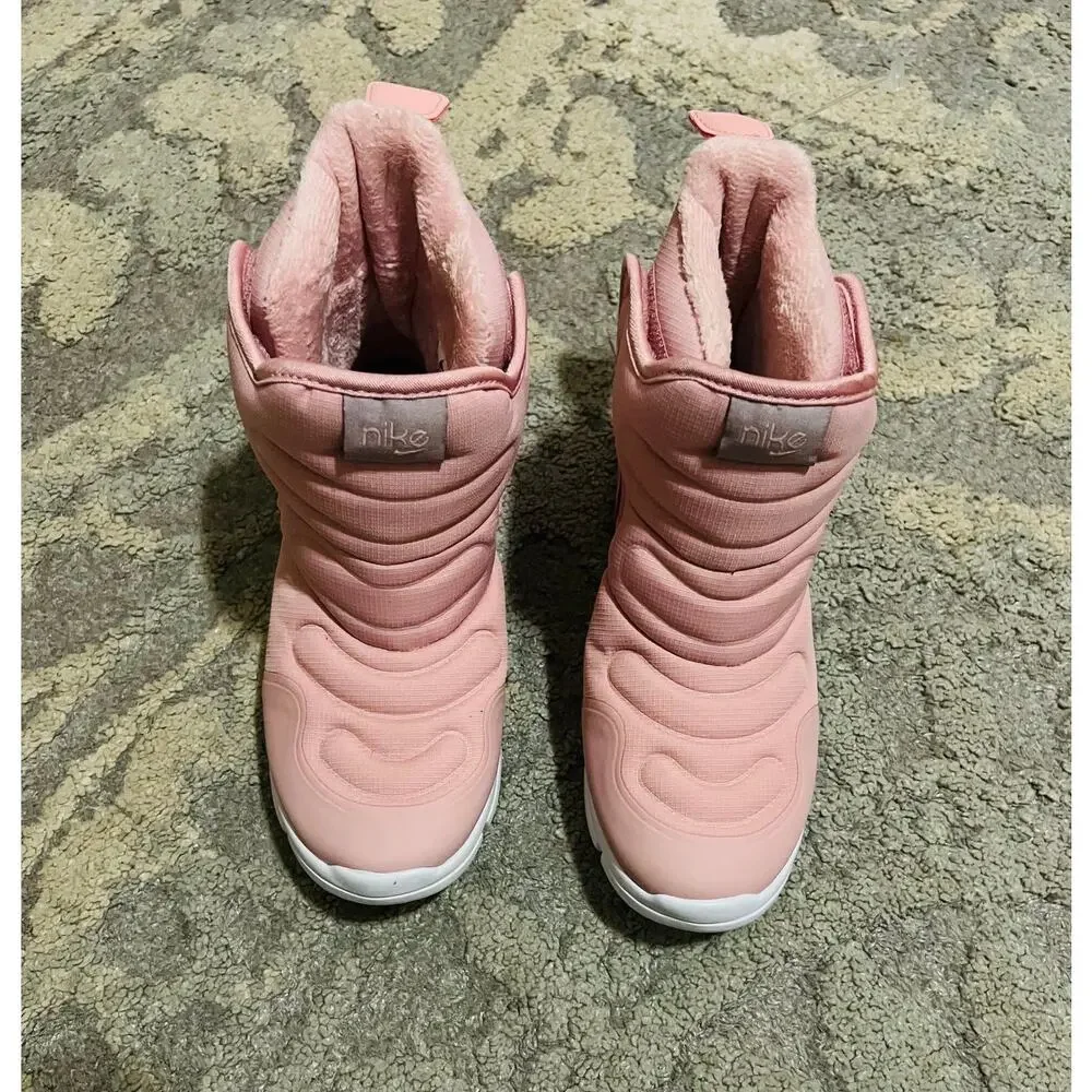 New❤️Nike big Kids winter boots sz3